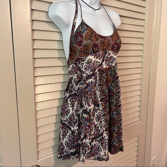 Floral Halter Dress - Picture 2 of 4